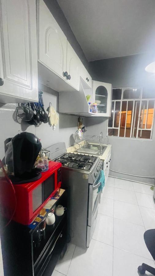 מקסיקו סיטי Hostal Letys Place Emilio מראה חיצוני תמונה