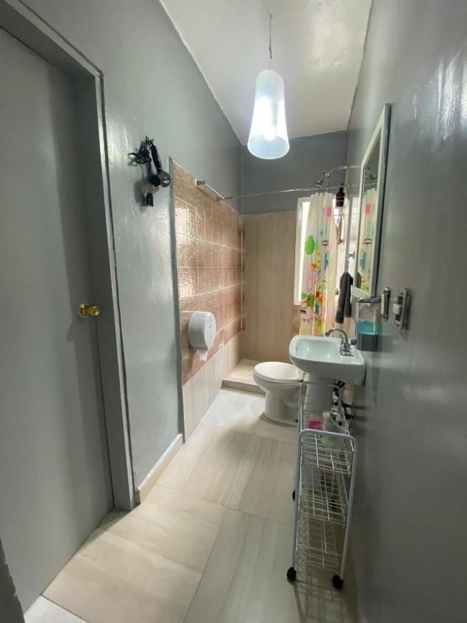 מקסיקו סיטי Hostal Letys Place Emilio מראה חיצוני תמונה