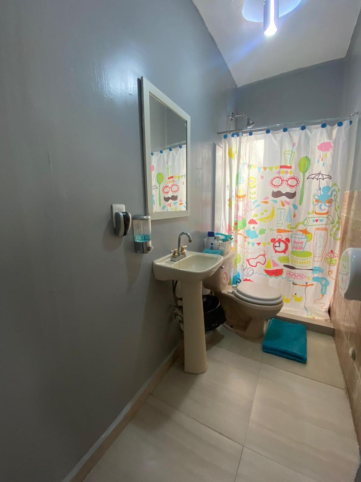 מקסיקו סיטי Hostal Letys Place Emilio מראה חיצוני תמונה